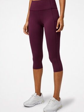 lululemon athletica Plum High-Rise Capri Leggings